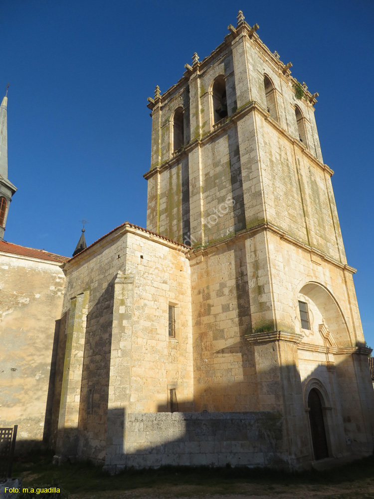 SOTILLO DE LA RIBERA (114) Iglesia de Santa Agueda