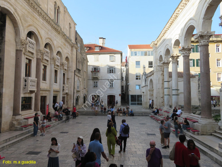 Split (114) Peristilo del Palacio de Diocleciano