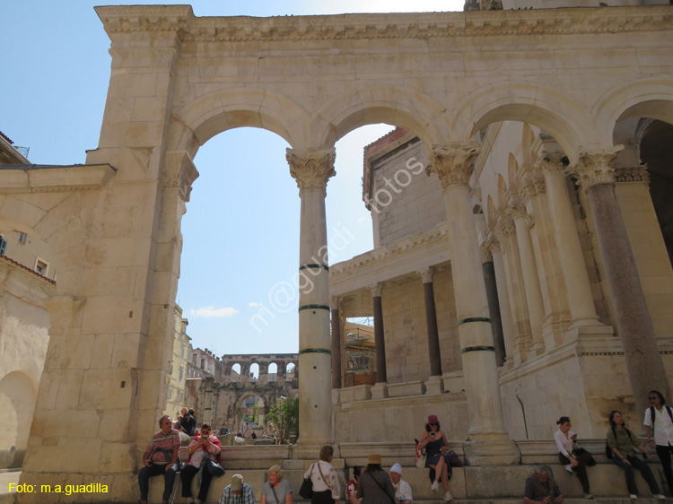 Split (116) Peristilo del Palacio de Diocleciano
