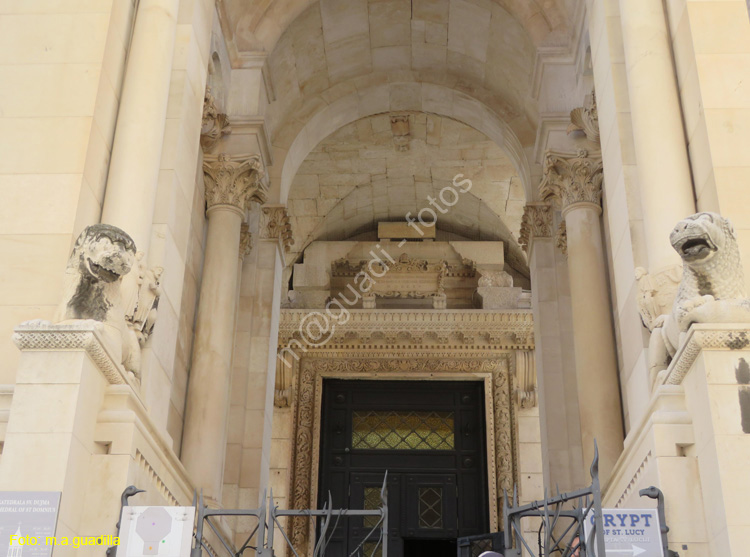 Split (120) Peristilo del Palacio de Diocleciano
