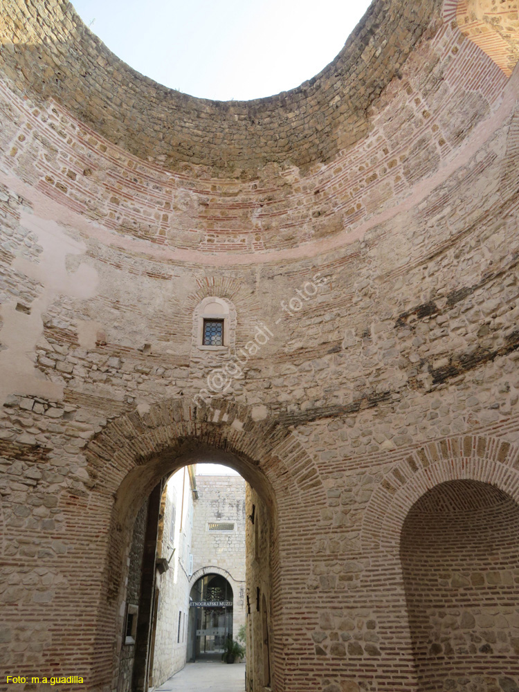 Split (129) Vestibulo del Palacio de Diocleciano