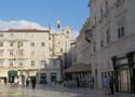 Split (305) Plaza del Pueblo