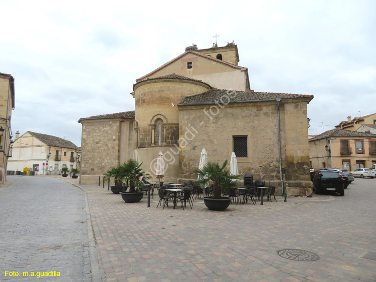 TUREGANO (124) Iglesia de Santiago