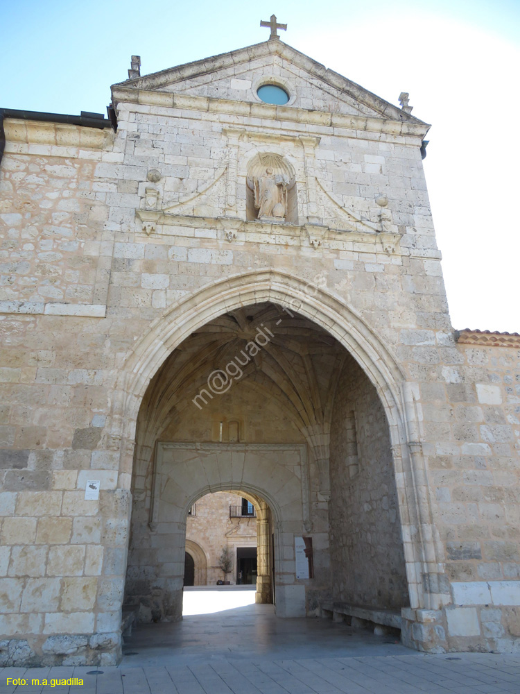 VALBUENA DE DUERO (108) Monasterio de Santa Maria