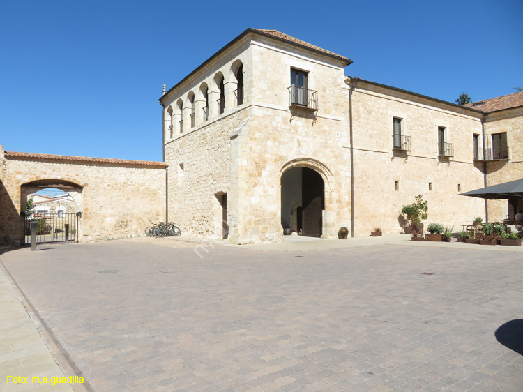 VALBUENA DE DUERO (121) Monasterio de Santa Maria