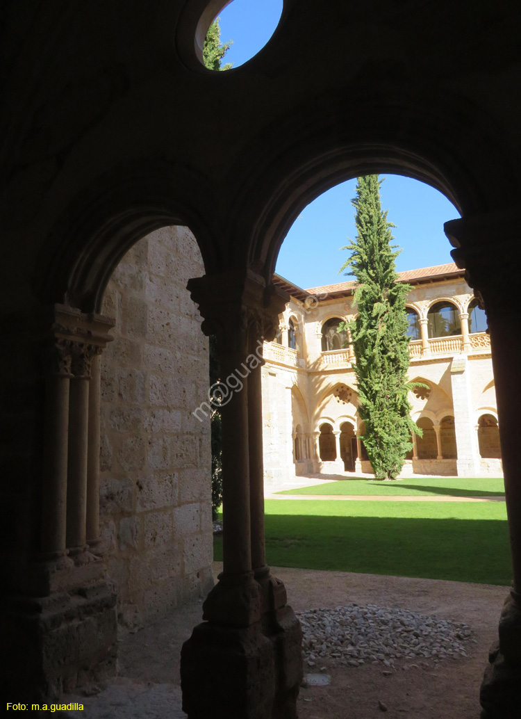 VALBUENA DE DUERO (150) Monasterio de Santa Maria