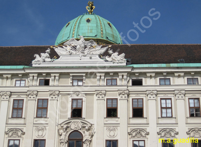 VIENA - Hofburg 029 - Patio In der Burg 