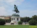 VIENA - Hofburg 062 - Plaza de los Heroes - Estatua del Archiduque Carlos de Austria 
