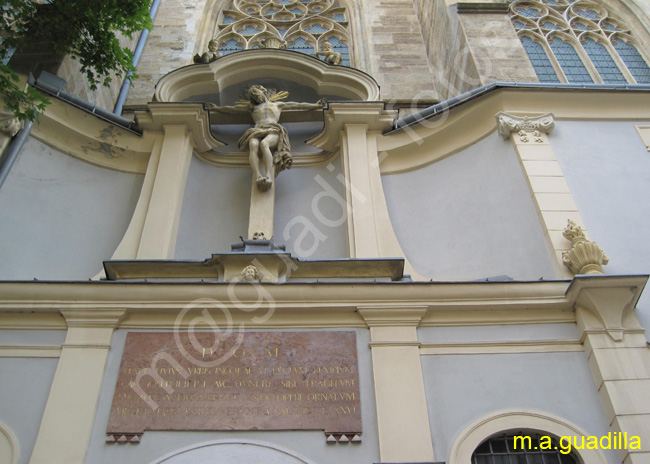 VIENA - Iglesia de los Minoriten 012