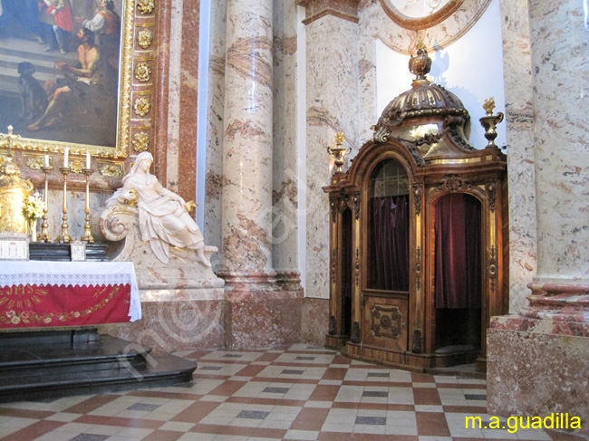 VIENA - Iglesia de san Carlos Borromeo 027