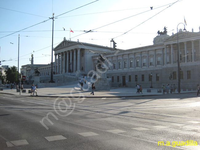 VIENA - Parlamento 004