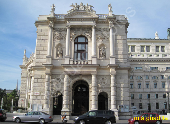 VIENA - Teatro Nacional 002