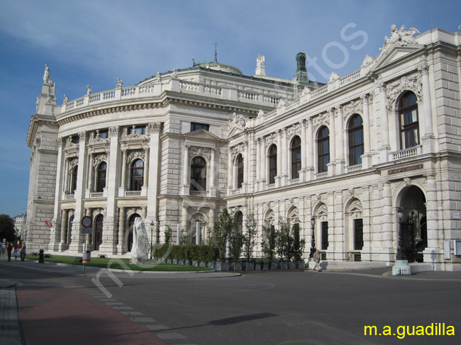 VIENA - Teatro Nacional 004
