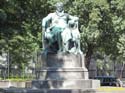 VIENA 063 - Monumento a Goethe
