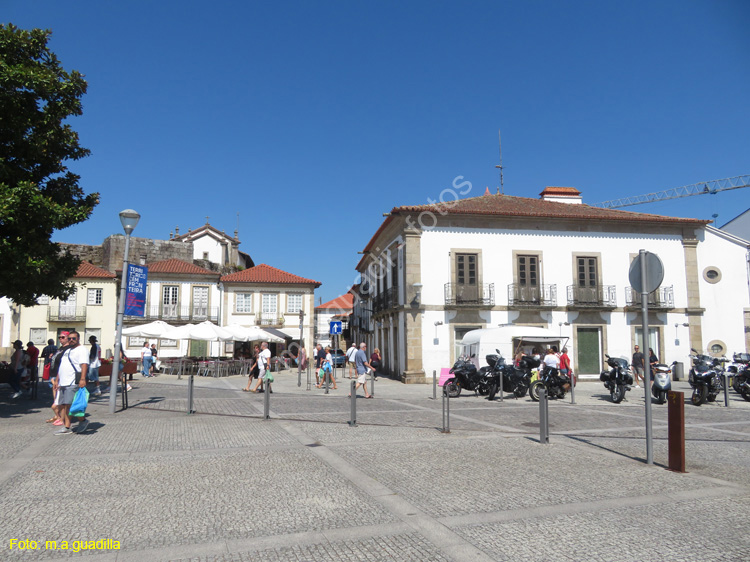 VILANOVA DE CERVEIRA (101) Plaza de la Libertad