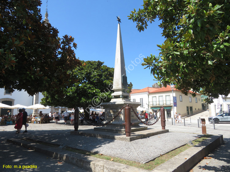 VILANOVA DE CERVEIRA (103) Plaza de la Libertad