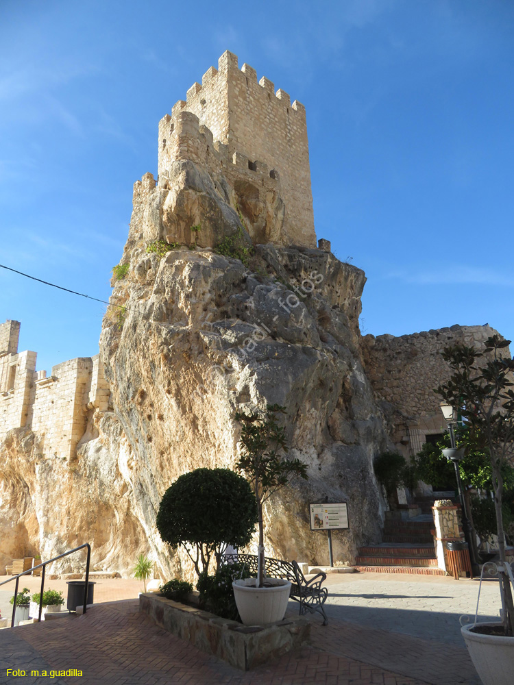 ZUHEROS (108) Castillo